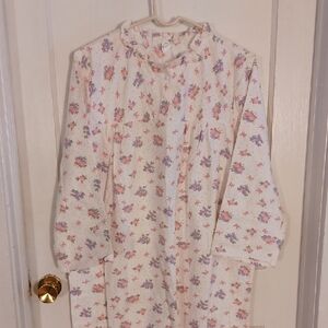 Floral Print Women's Flannel Night Gown Size XLarge